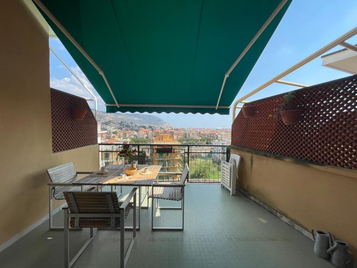 Residenza Degli Ulivi - Piscina, Campo Da Tennis, Free Parking, Ac E Wi-Fi Pietra Ligure Exteriér fotografie