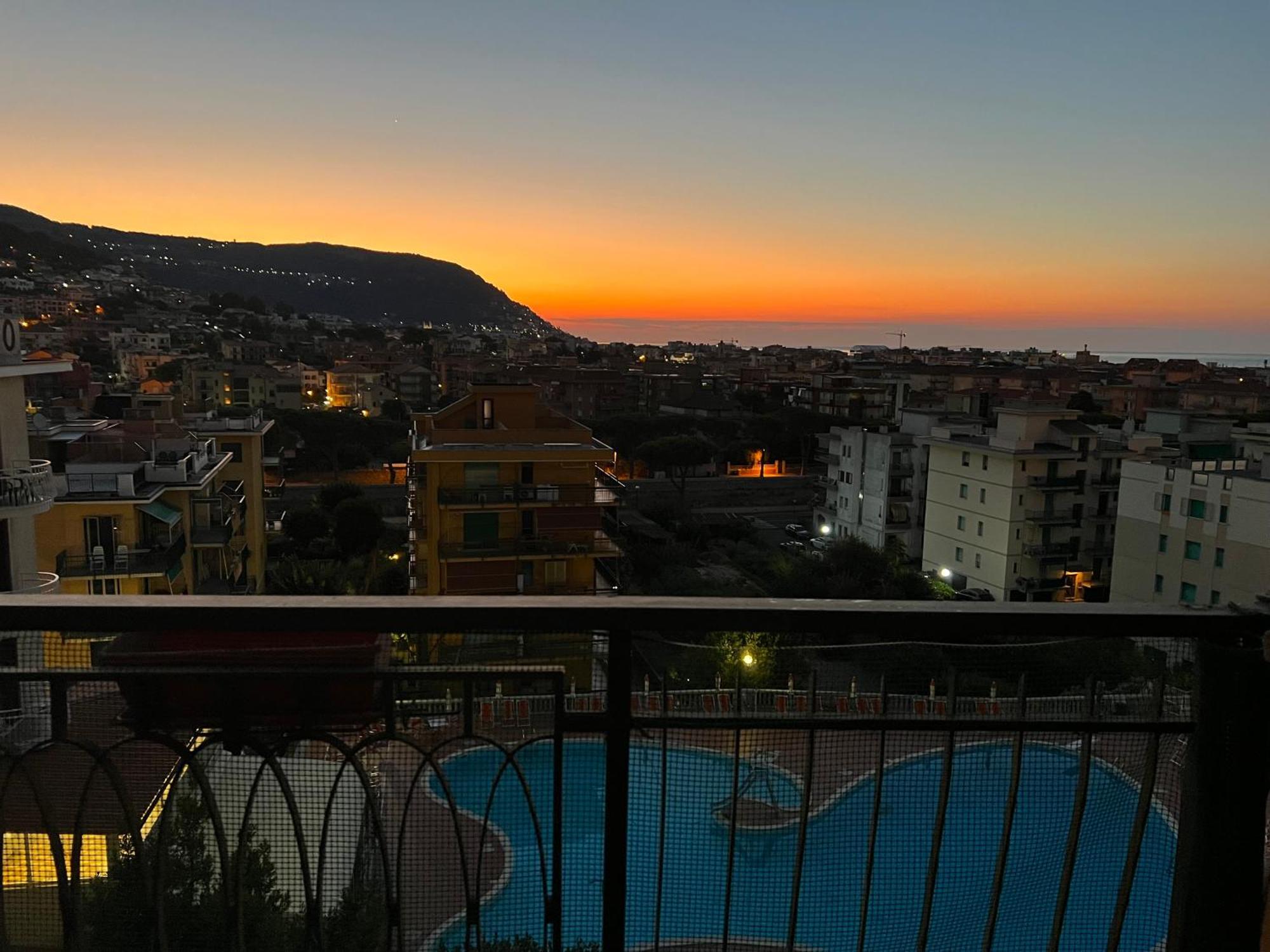 Residenza Degli Ulivi - Piscina, Campo Da Tennis, Free Parking, Ac E Wi-Fi Pietra Ligure Exteriér fotografie